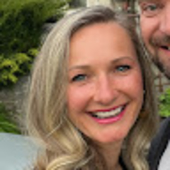 Meet your Posher, Priscilla - Picture 1 of 1